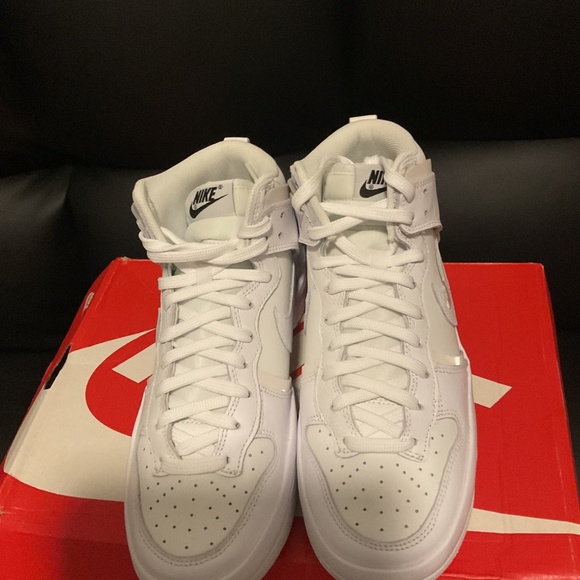 Women Nike Dunk High Low Summit White/ White Sail Size 8 - Picture 5 of 8